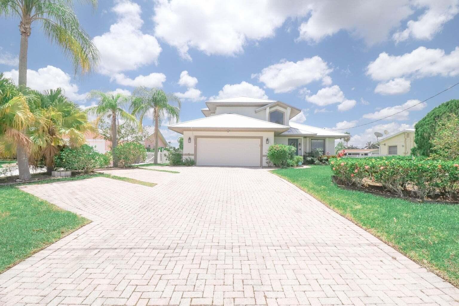 1694 SW Boatswain Place, Palm City, FL 34990 — photo 3 of 38