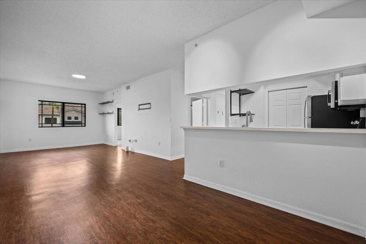 2804 Sarento Place 303, Palm Beach Gardens, FL 33410 — photo 12 of 51