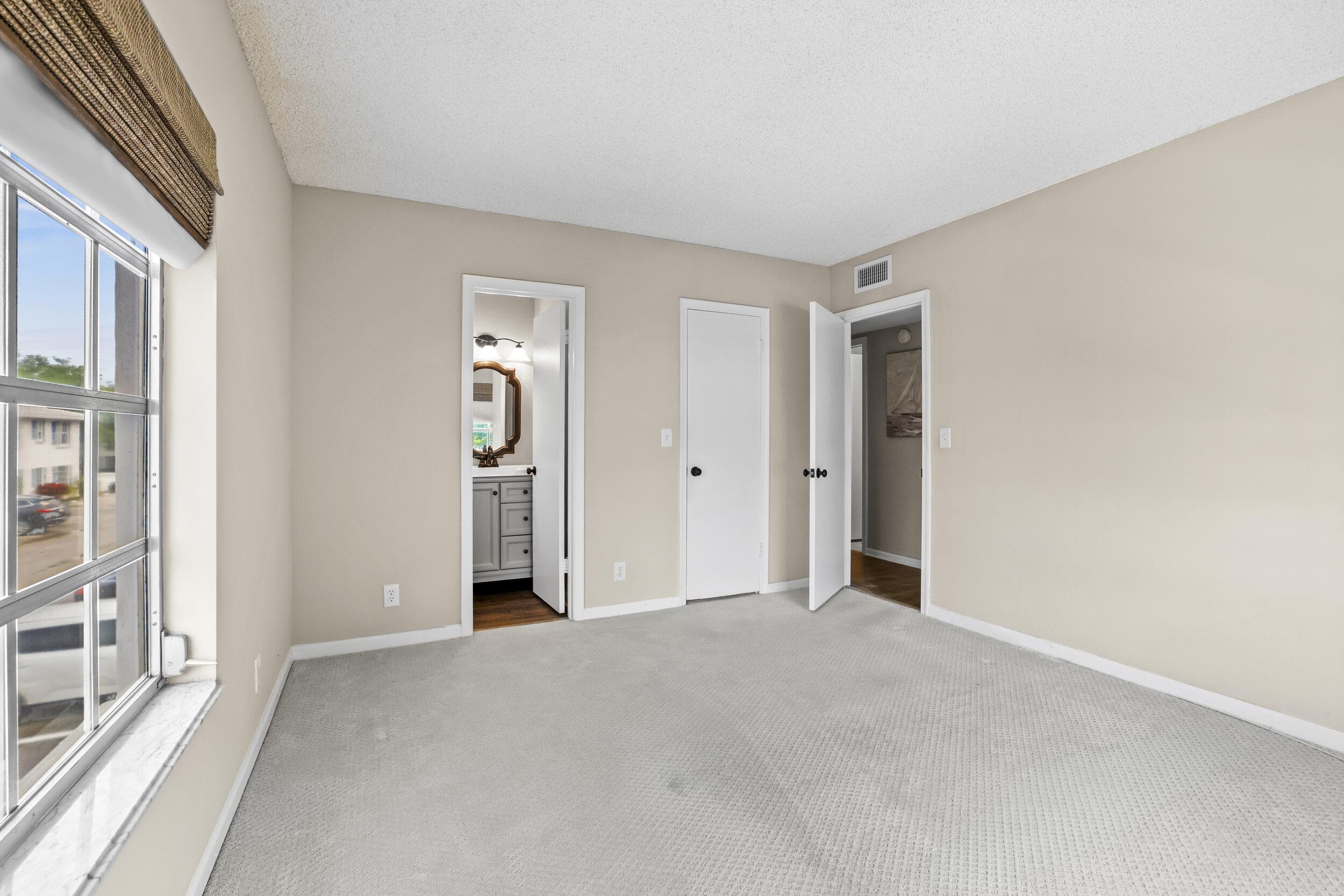 2211 NE 67th Street 1131, Fort Lauderdale, FL 33308 — photo 11 of 31