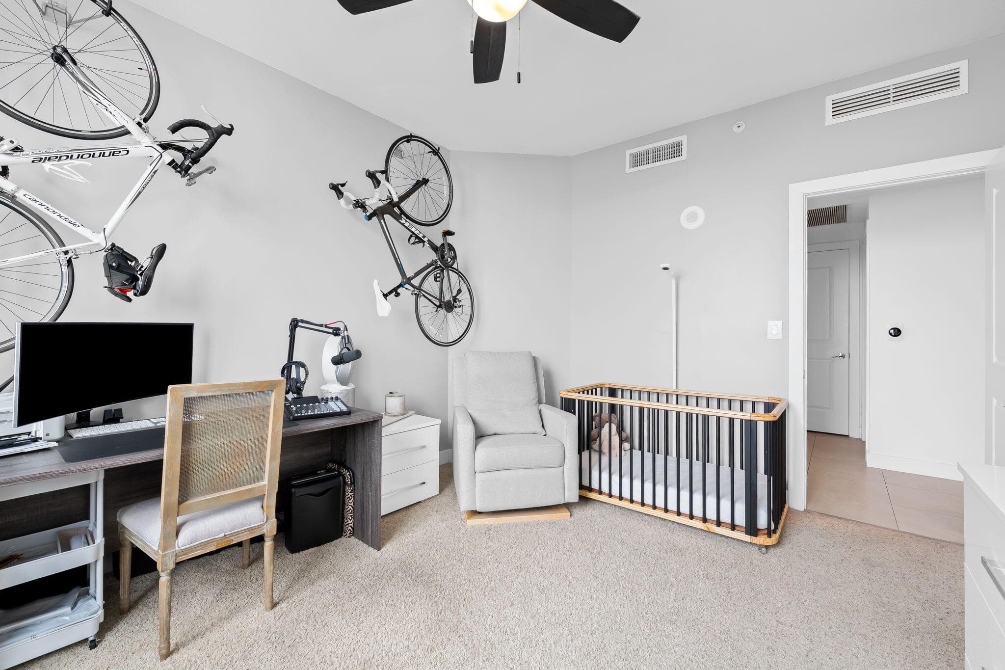 315 NE 3rd Avenue 1506, Fort Lauderdale, FL 33301 — photo 21 of 35