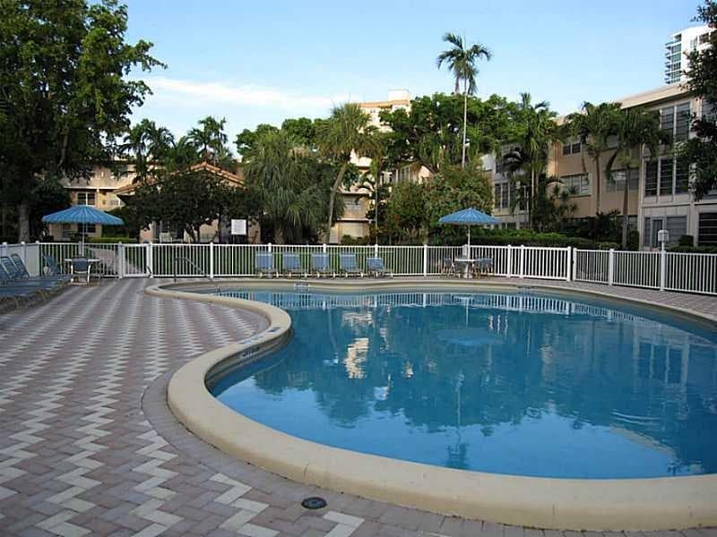 1481 S Ocean Boulevard 232c, Lauderdale-By-The-Sea, FL 33062 — photo 5 of 32