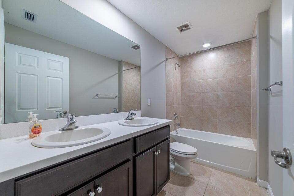 2372 SE Maslan Avenue, Port St. Lucie, FL 34952 — photo 30 of 44