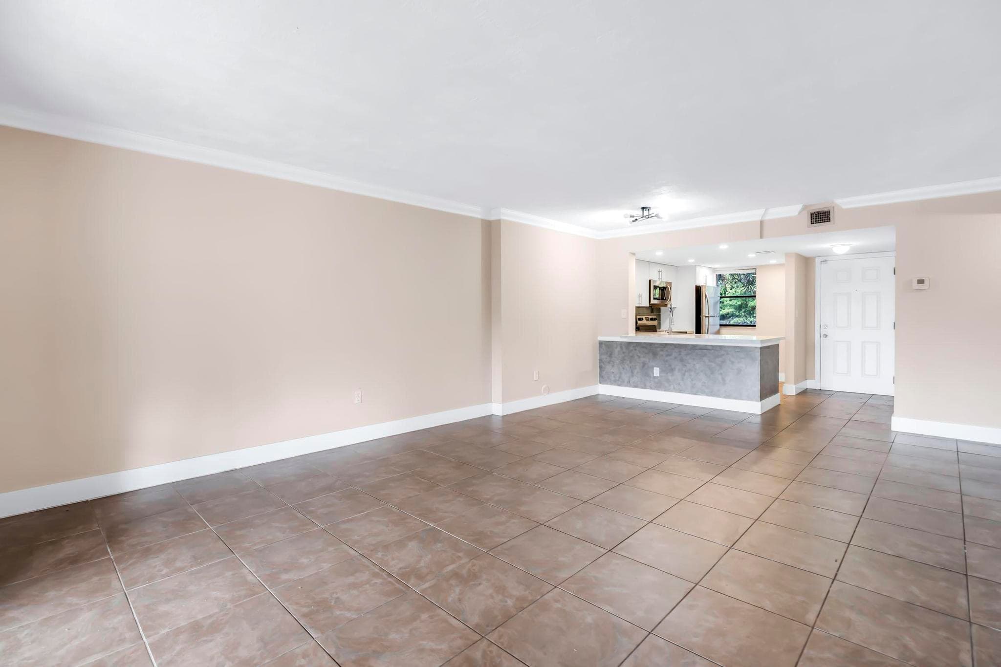 5200 NW 31st Avenue 141, Fort Lauderdale, FL 33309 — photo 4 of 33