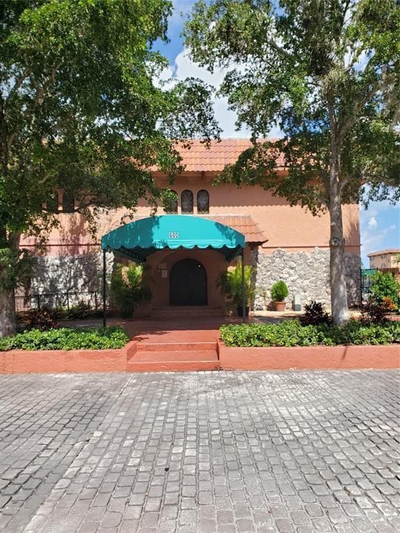 620 Tennis Club Drive 111, Fort Lauderdale, FL 33311 — photo 31 of 47