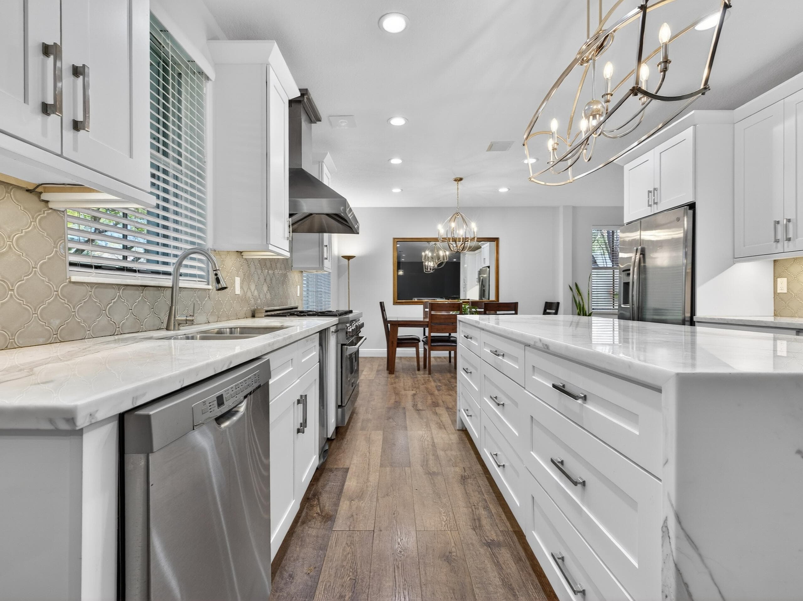 552 Penta Court, Weston, FL 33327 — photo 16 of 99