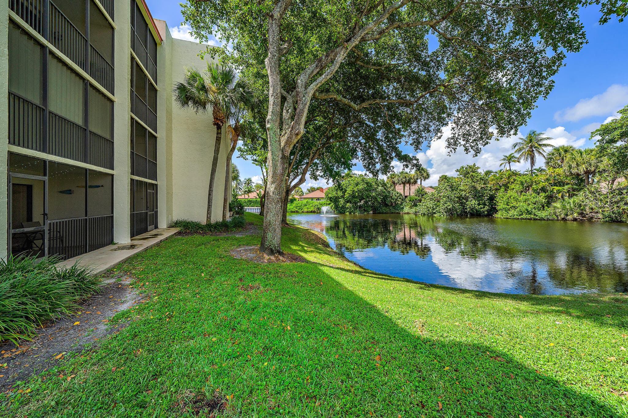 1605 S Us Highway 1 C302, Jupiter, FL 33477 — photo 1 of 30