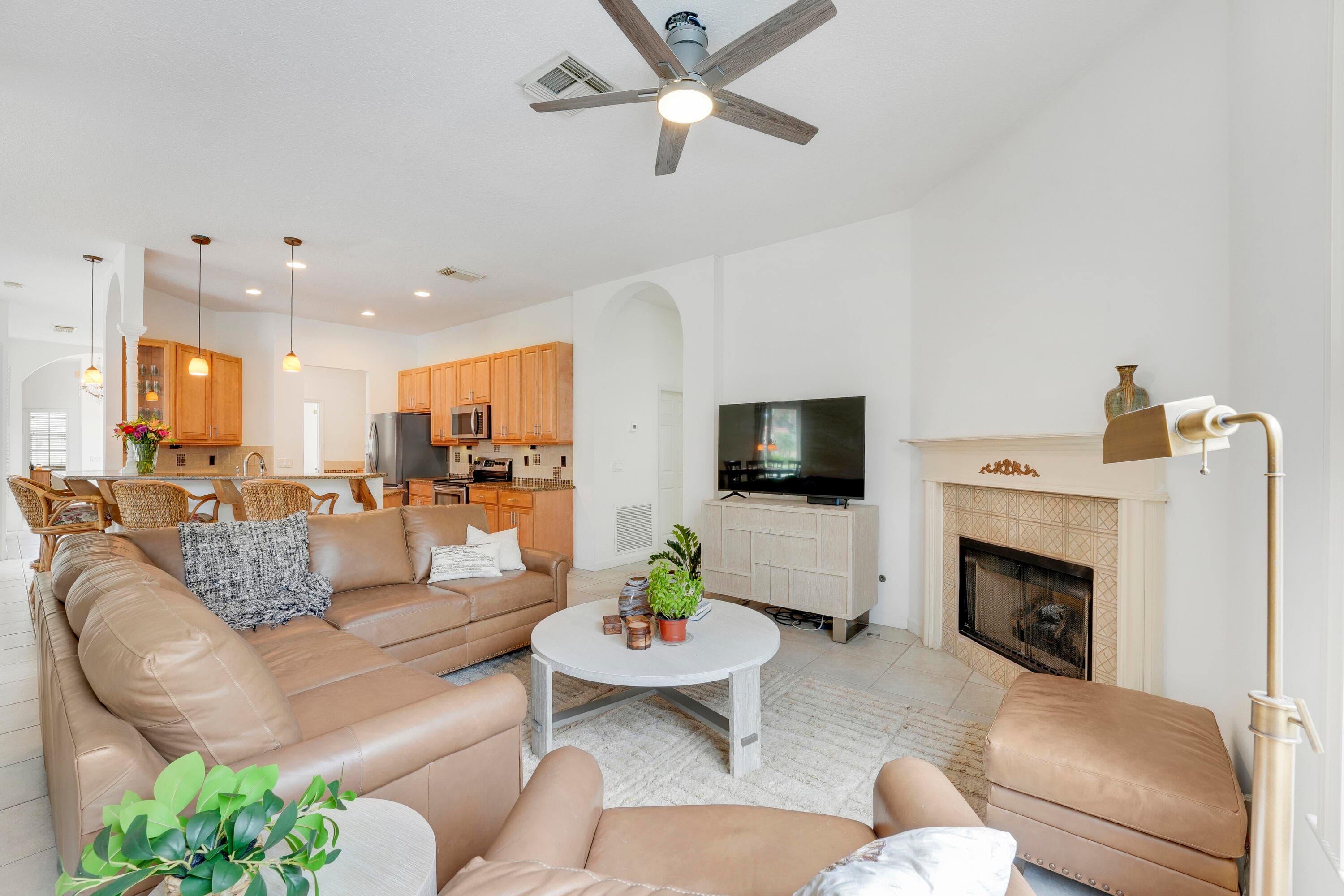 573 SW Saint Kitts Cove, Port St. Lucie, FL 34986 — photo 14 of 44