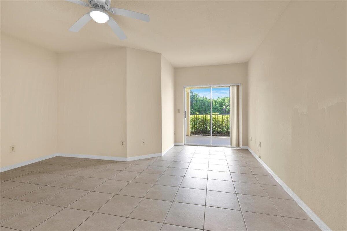 120 SW Peacock Boulevard 11-101, Port St. Lucie, FL 34986 — photo 30 of 58