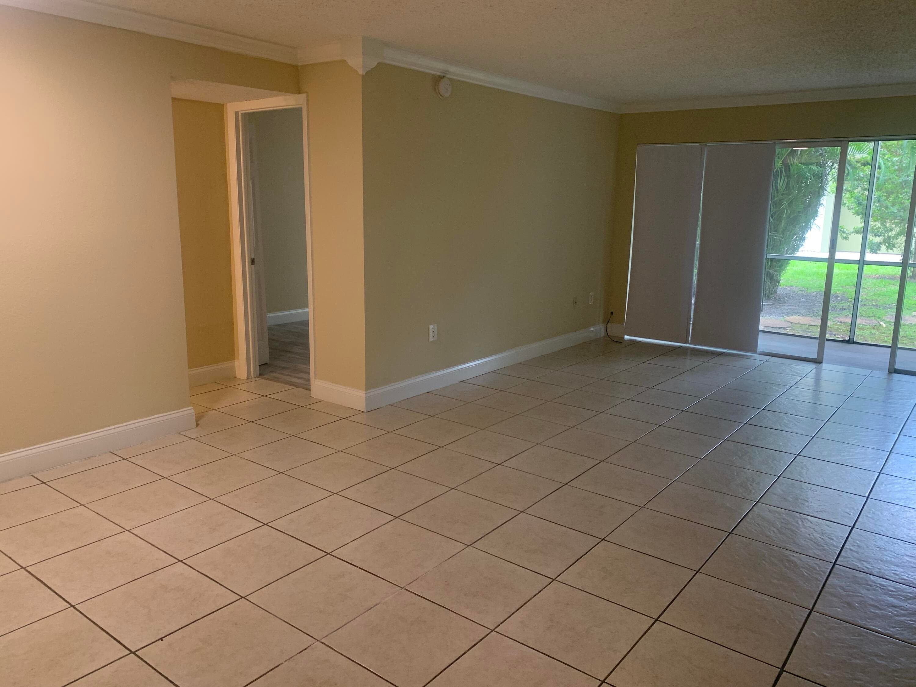 4255 N University Drive 106, Sunrise, FL 33351 — photo 13 of 21