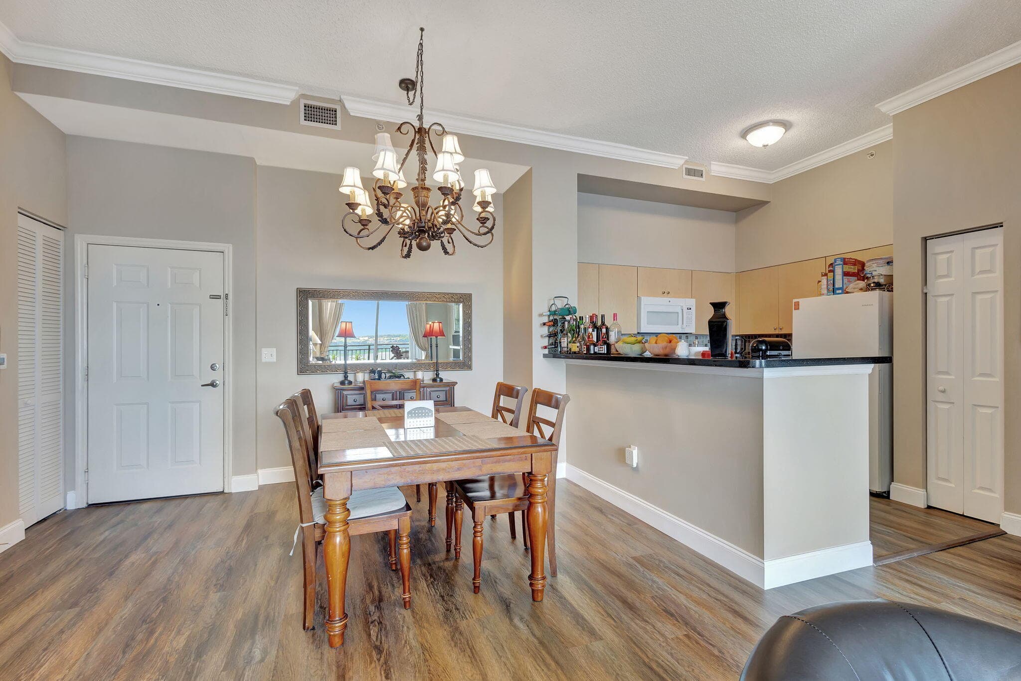 616 Clearwater Park Road Lp06, West Palm Beach, FL 33401 — photo 5 of 24