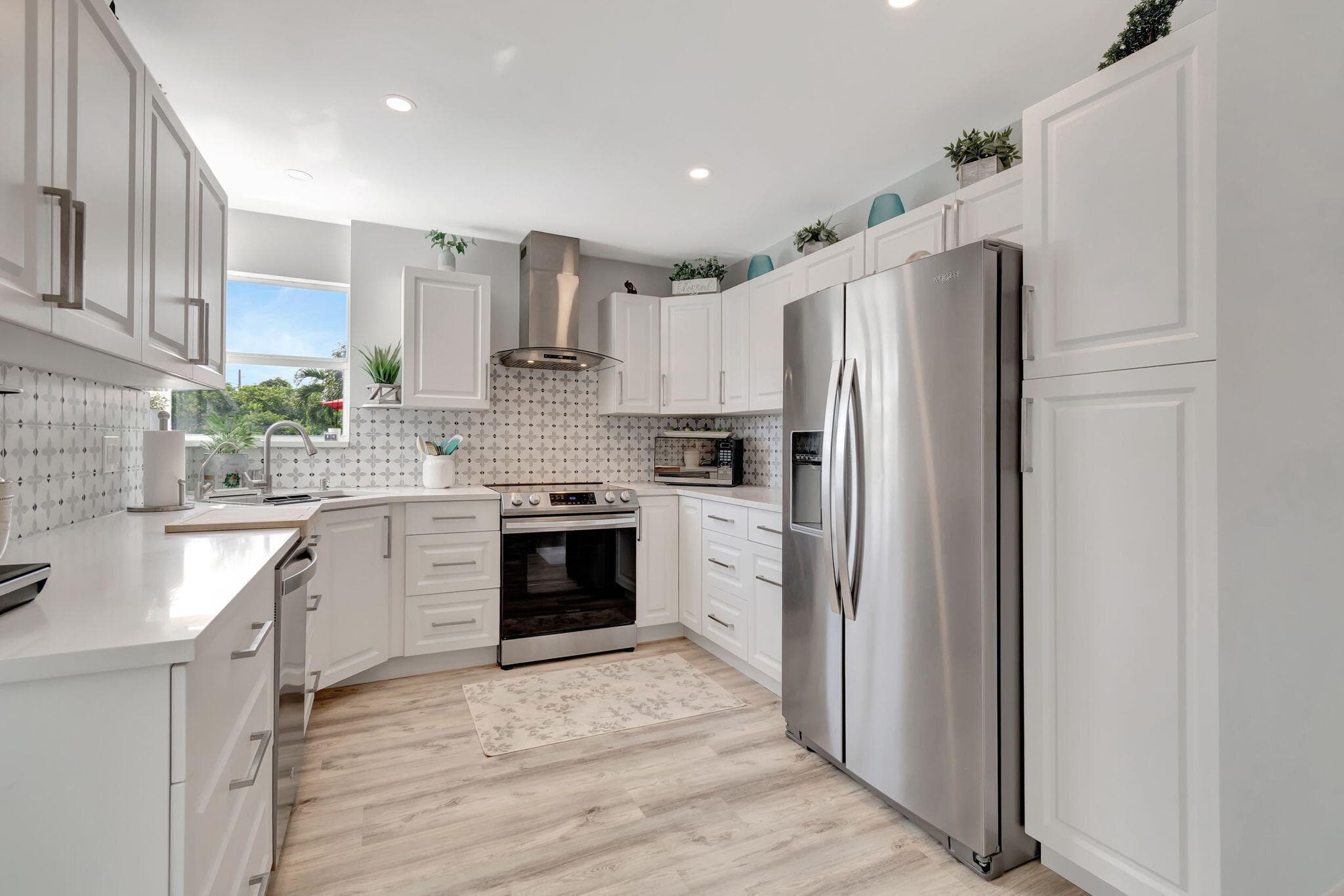 302 Venice Drive, Boynton Beach, FL 33426 — photo 13 of 37