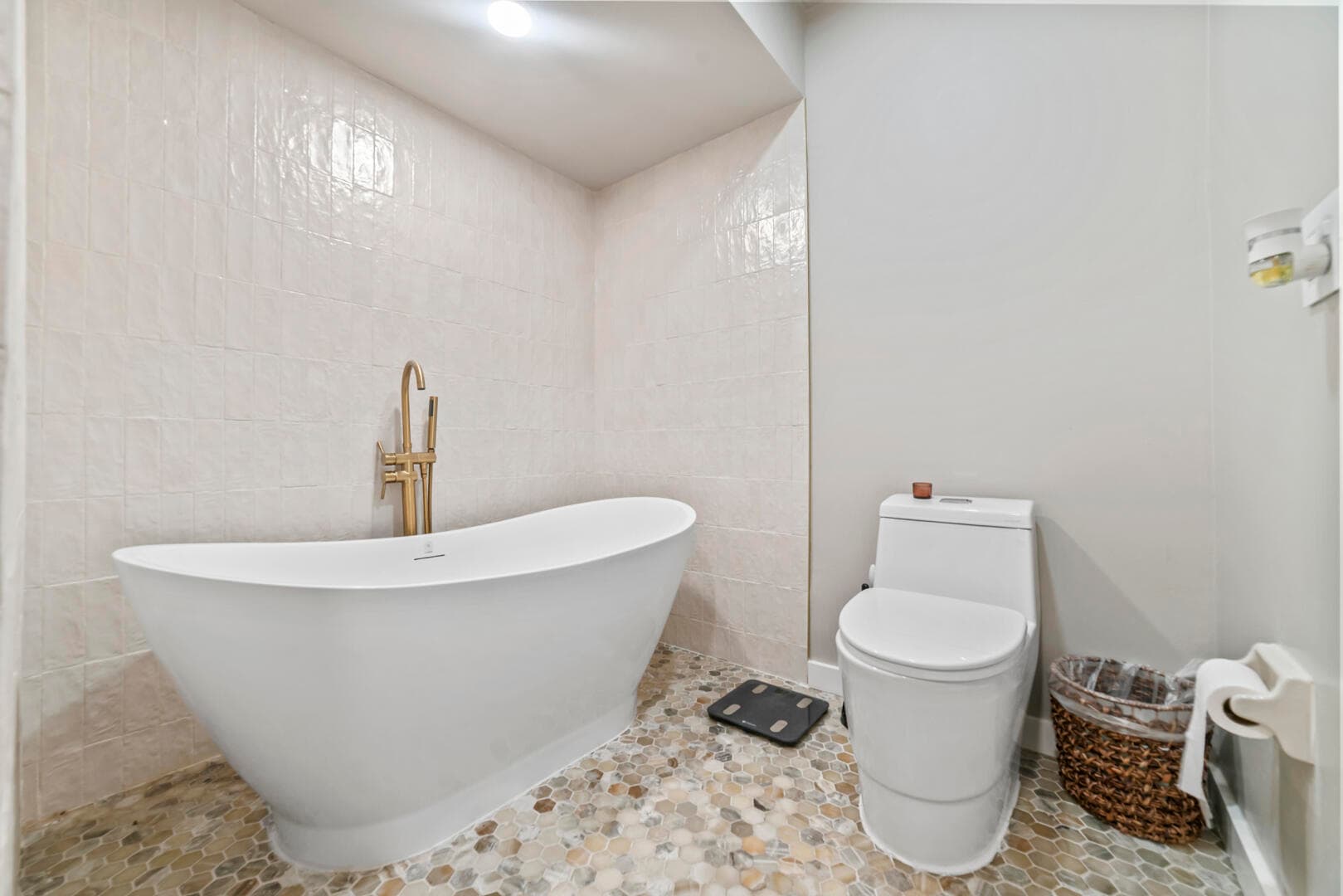 9651 SW 9th Court, Pembroke Pines, FL 33025 — photo 18 of 35