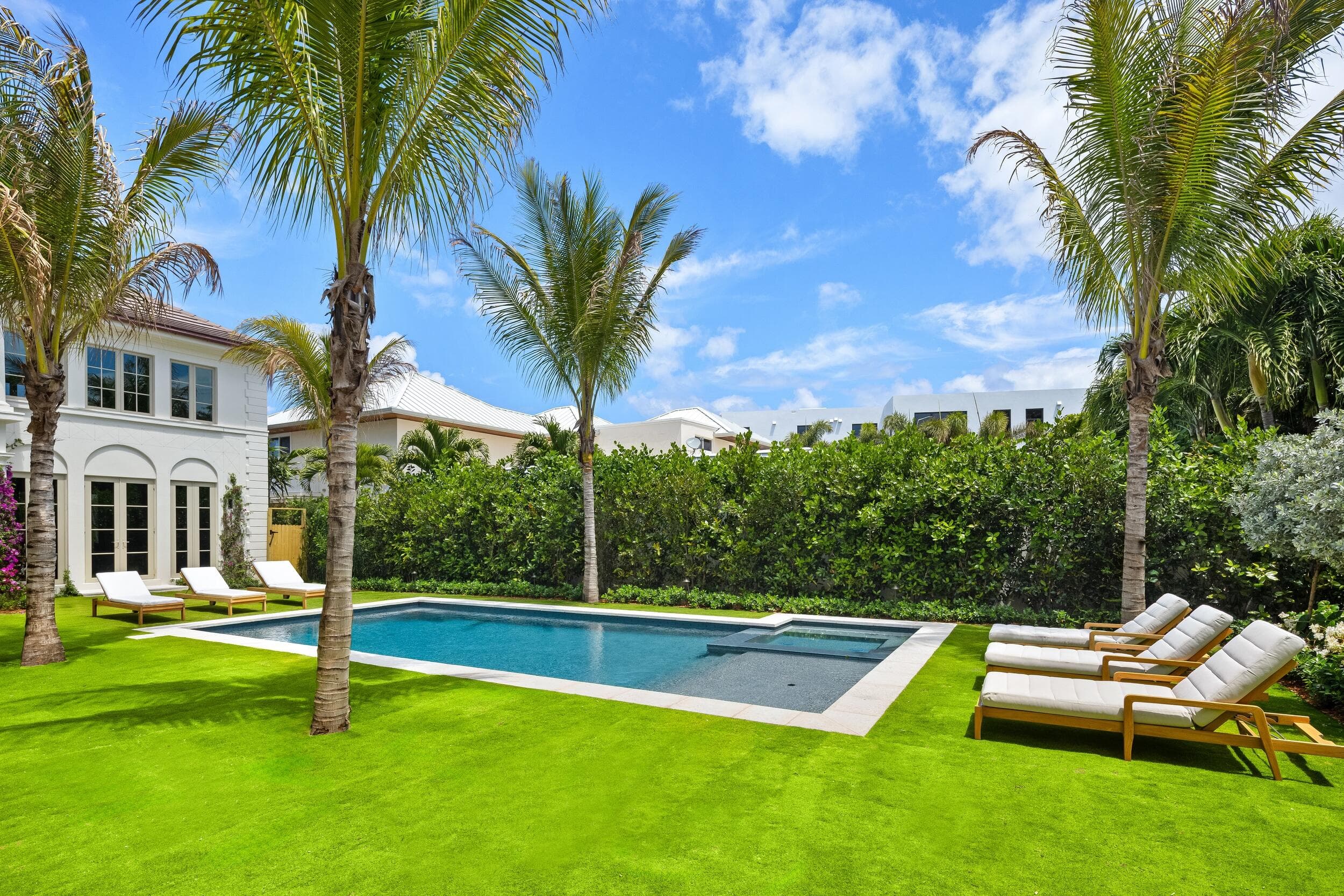122 Bloomfield Drive, West Palm Beach, FL 33405 — photo 37 of 87
