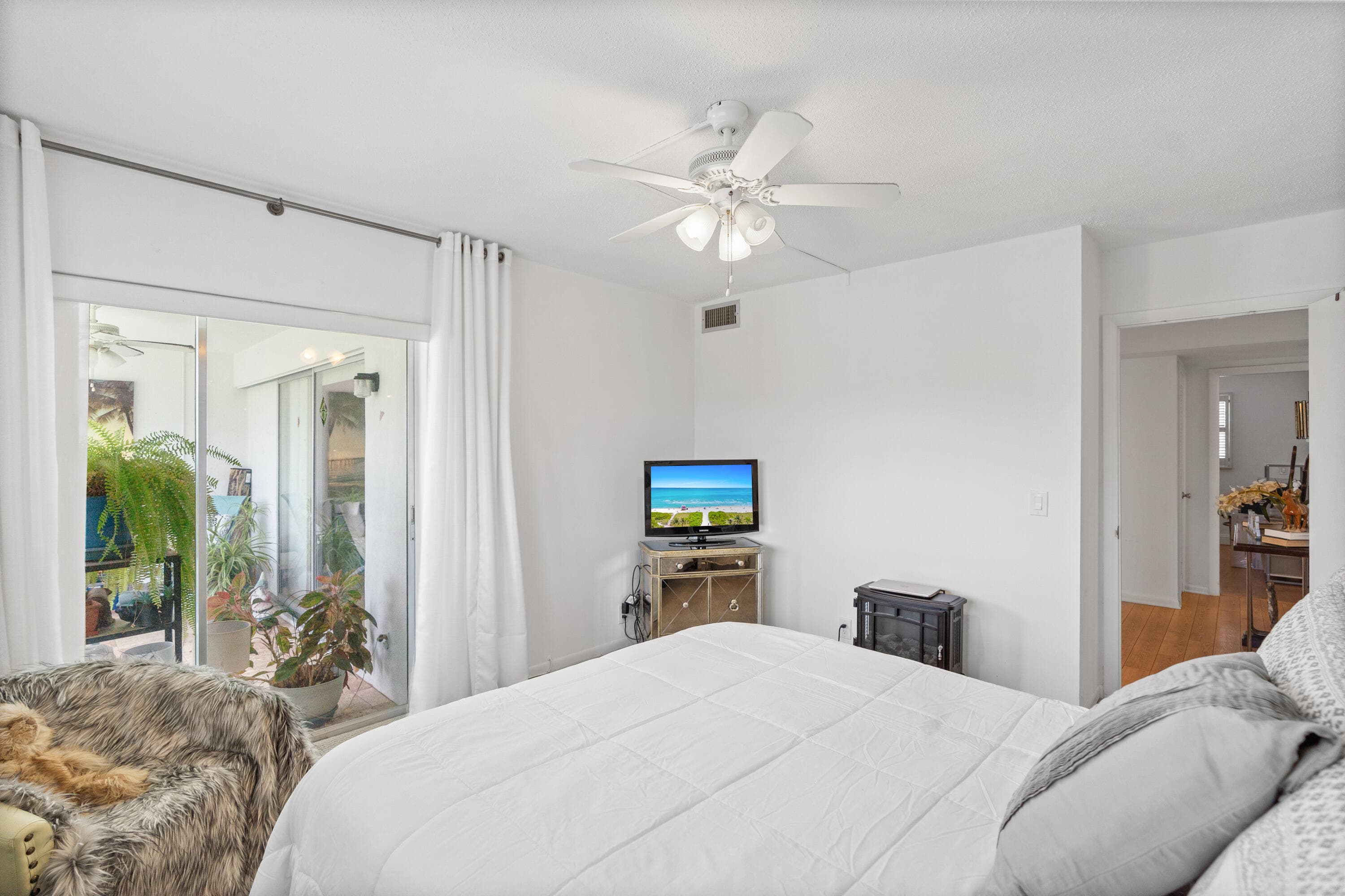25 SE 13th Street B3, Boca Raton, FL 33432 — photo 16 of 26