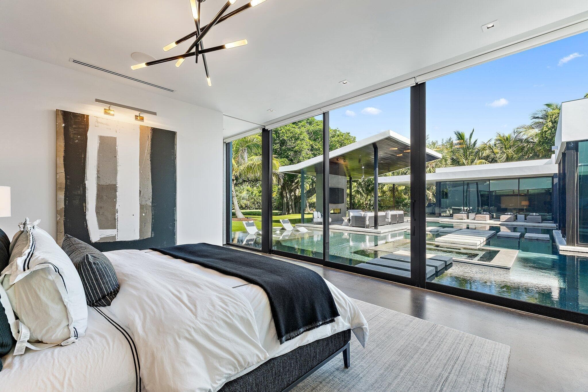 12 N Beach Road, Jupiter Island, FL 33455 — photo 23 of 62