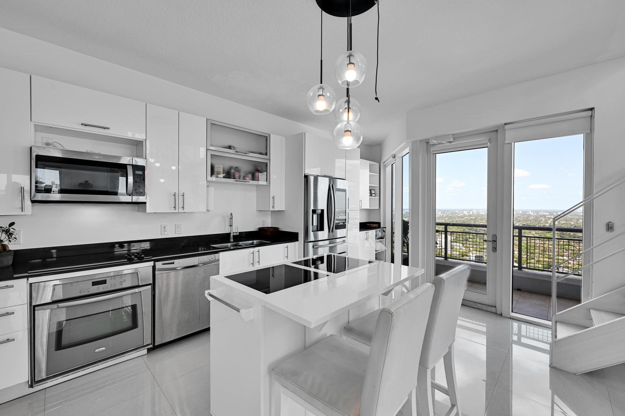 60 SW 13th Street 4013, Miami, FL 33130 — photo 7 of 37
