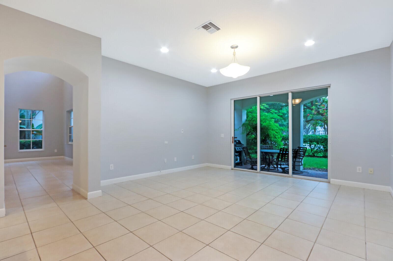 1904 Flower Drive, Palm Beach Gardens, FL 33410 — photo 19 of 48