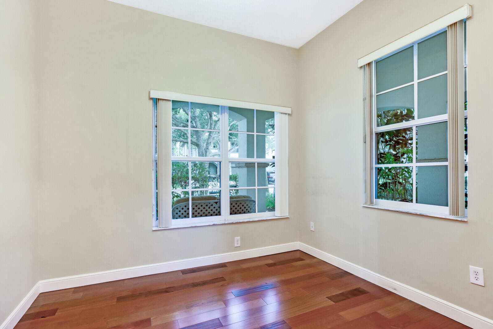 1904 Flower Drive, Palm Beach Gardens, FL 33410 — photo 21 of 48