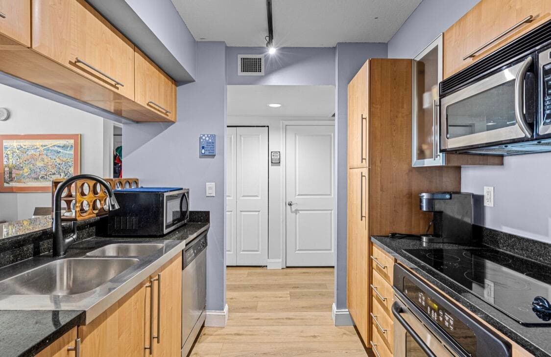 610 W Las Olas Boulevard 920n, Fort Lauderdale, FL 33312 — photo 14 of 39