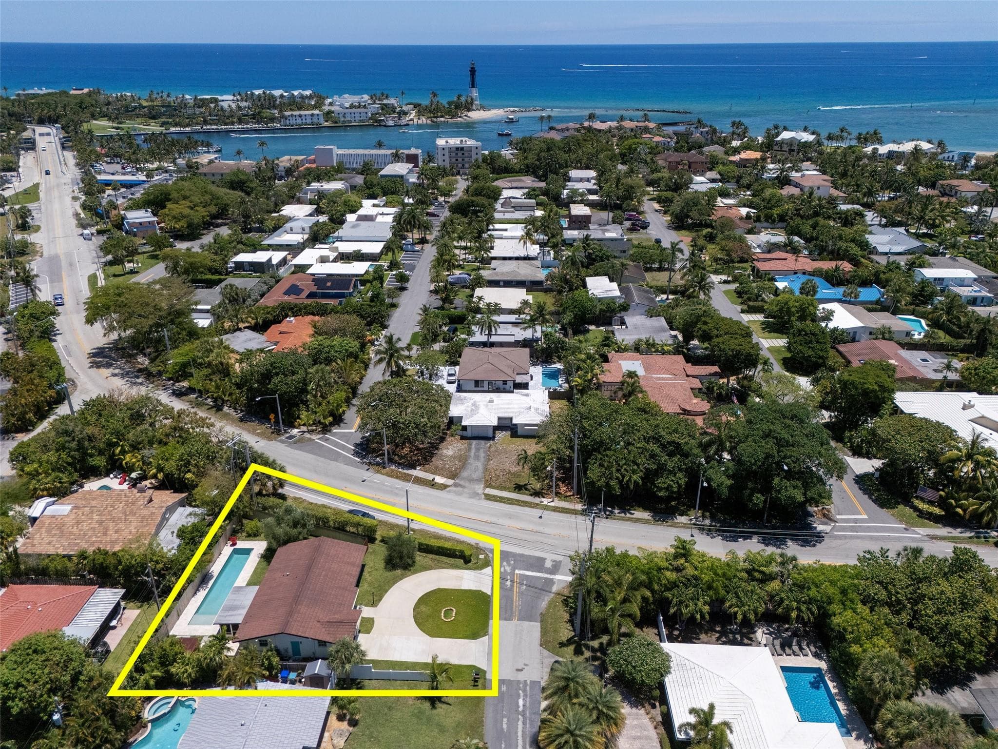 3213 Dover Road, Pompano Beach, FL 33062 — photo 2 of 50