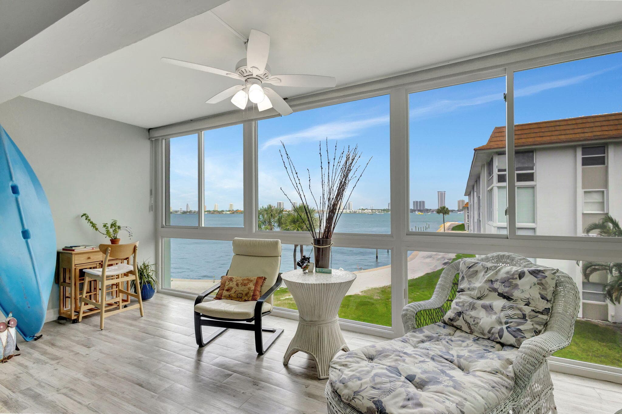 2936 Lake Shore Drive 309, Riviera Beach, FL 33404 — photo 7 of 48