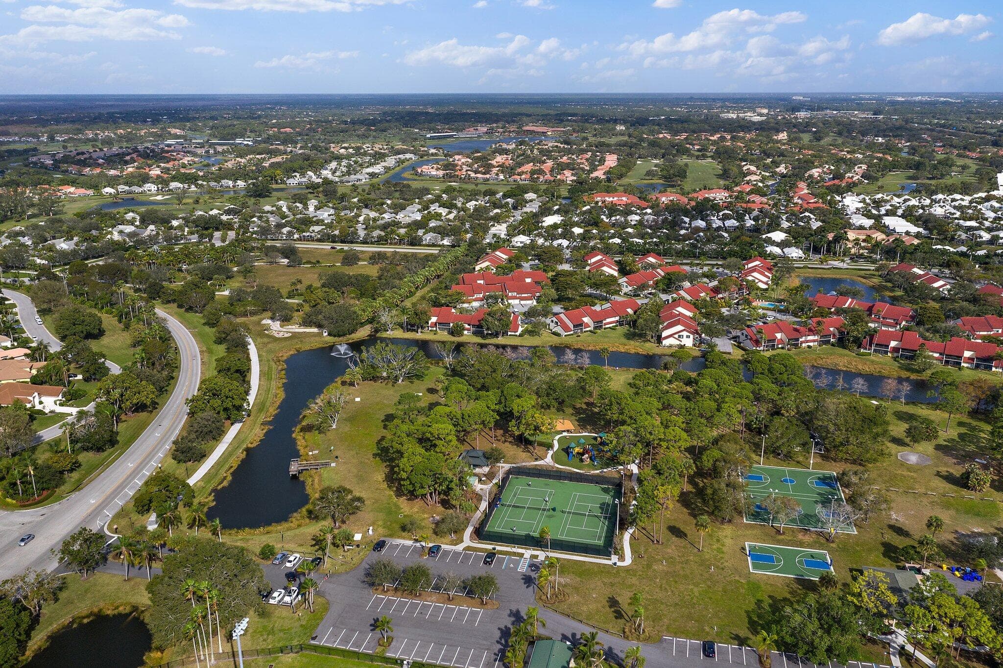 11 Admirals Court, Palm Beach Gardens, FL 33418 — photo 39 of 48