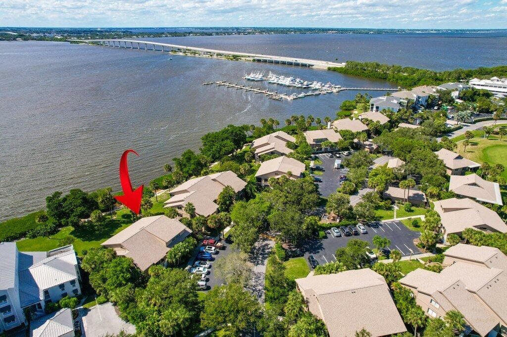 218 NE Edgewater Drive 218, Hutchinson Island, FL 34996 — photo 3 of 44