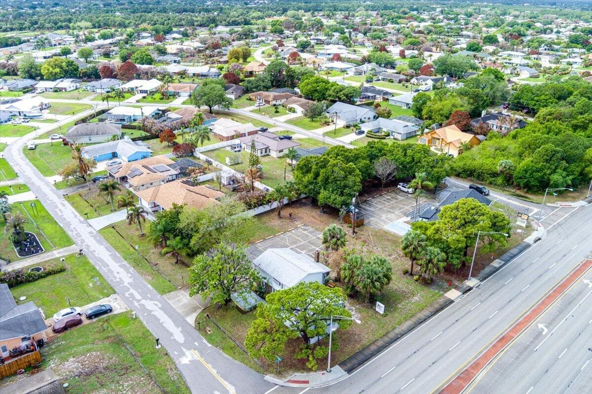 1514 SE Port St Lucie Boulevard, Port St. Lucie, FL — photo 11 of 44