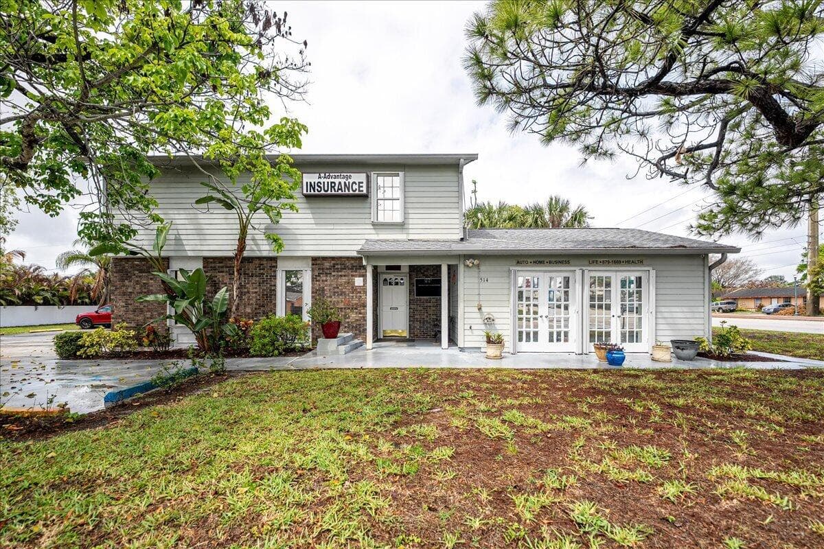 1514 SE Port St Lucie Boulevard, Port St. Lucie, FL — photo 39 of 44