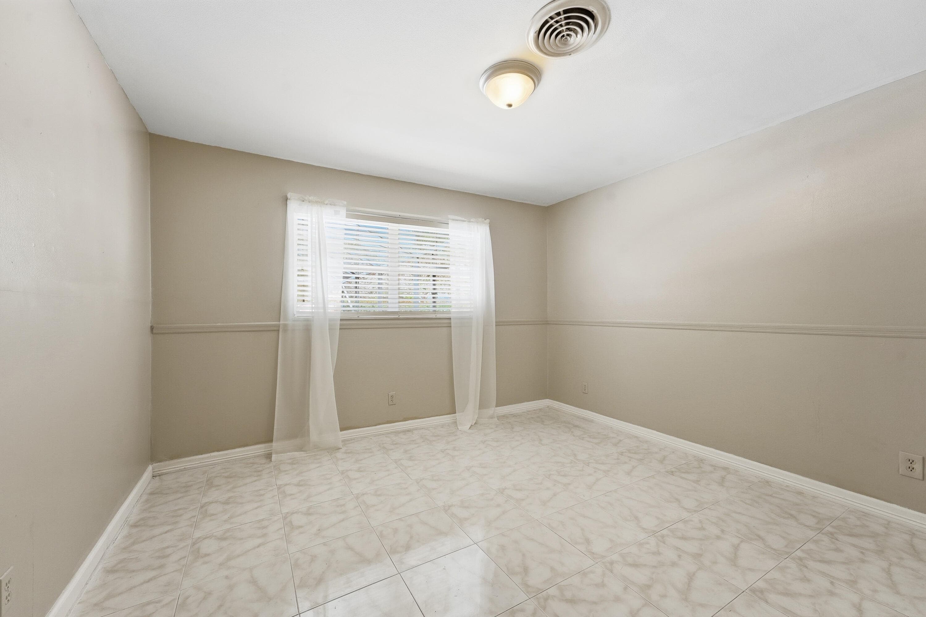 2115 15th Place, Vero Beach, FL 32960 — photo 21 of 45