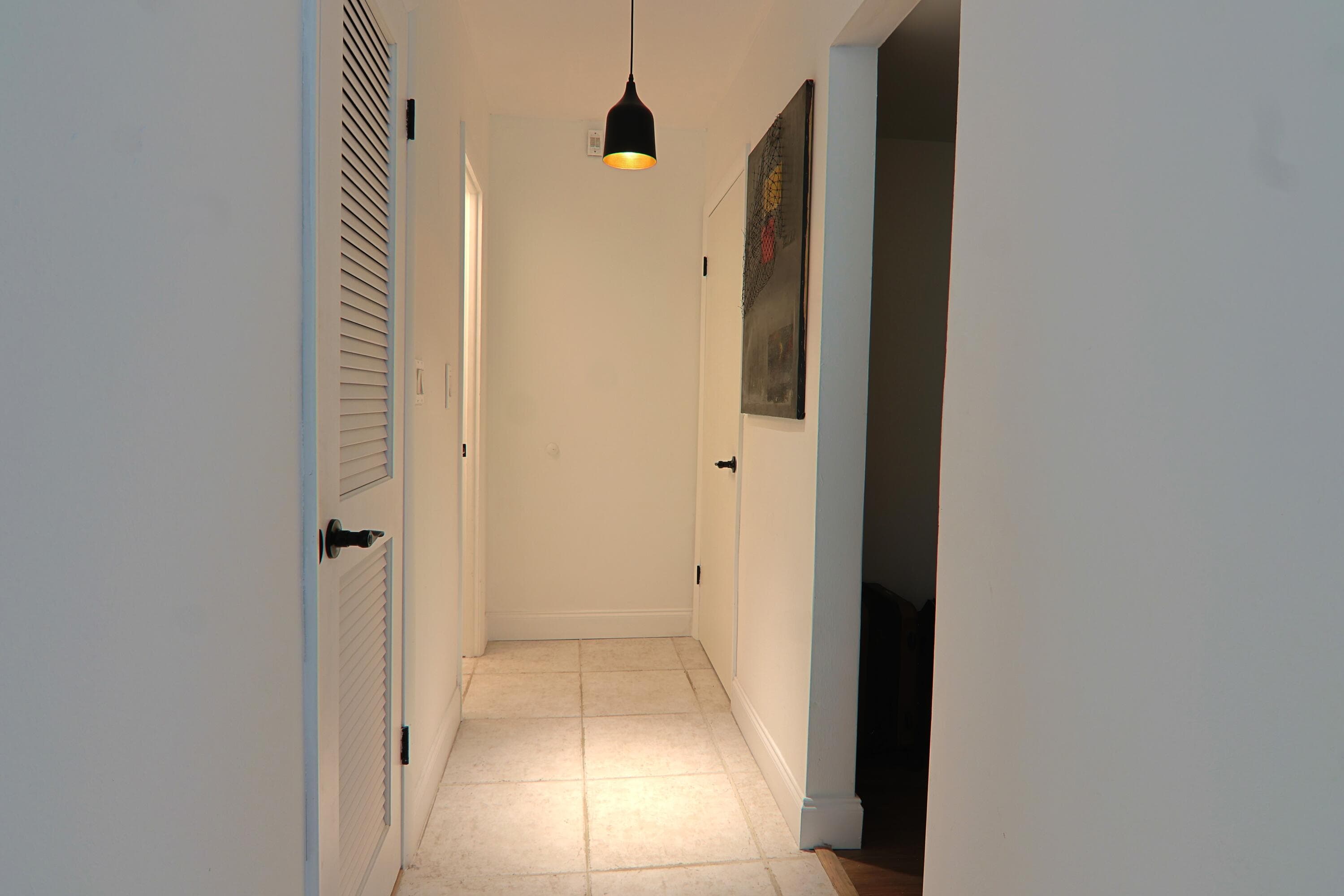 1000 NE 12th Avenue 106, Hallandale Beach, FL 33009 — photo 10 of 61