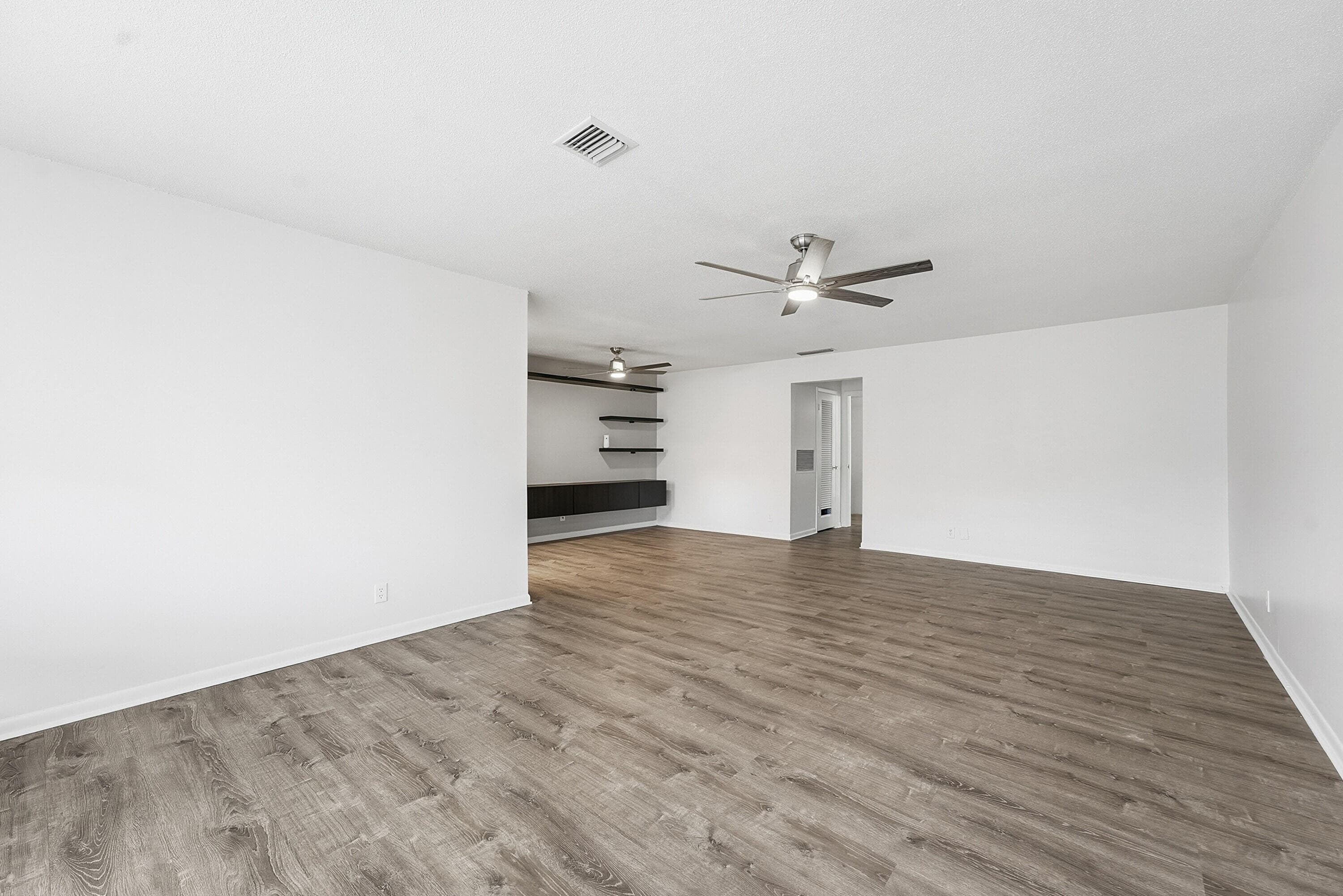 355 Main Boulevard C, Boynton Beach, FL 33435 — photo 2 of 13