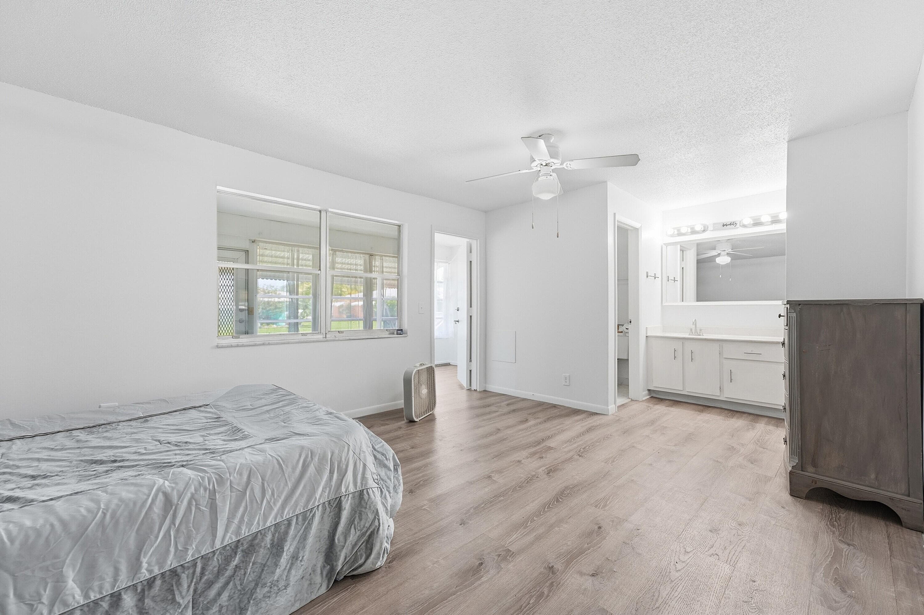 355 Main Boulevard C, Boynton Beach, FL 33435 — photo 7 of 13