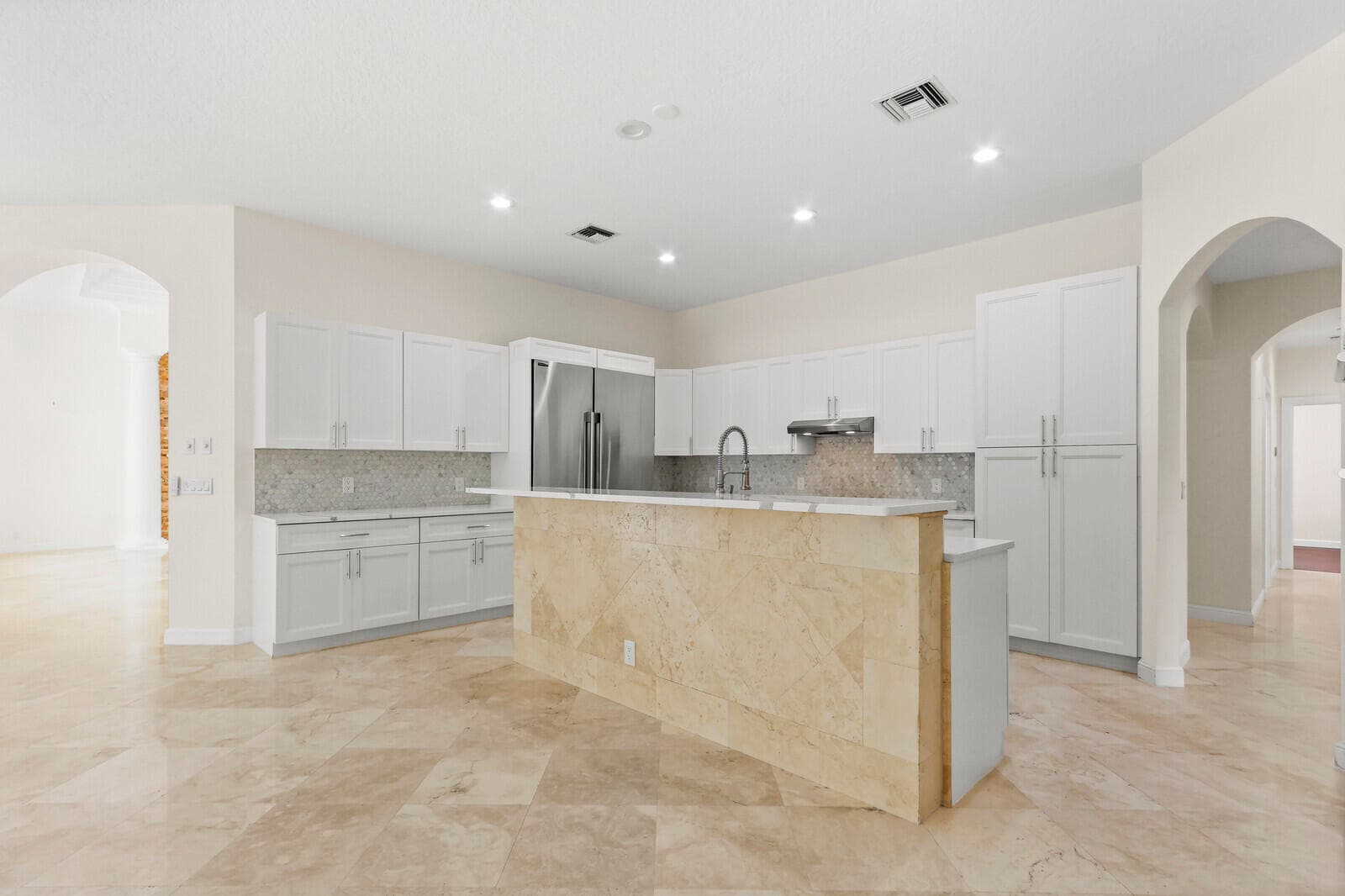 8280 Woodsmuir Drive, Palm Beach Gardens, FL 33412 — photo 30 of 87