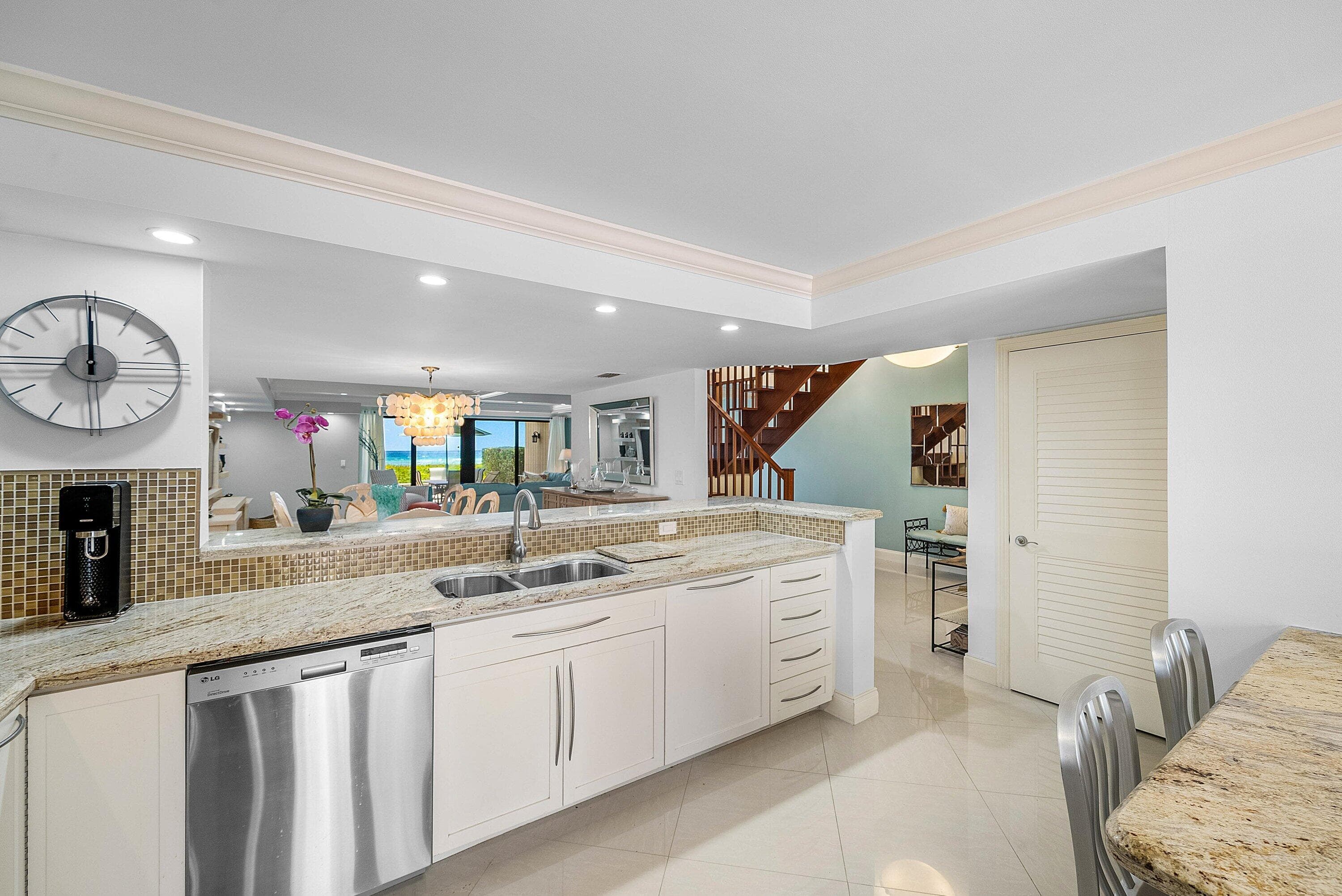 2155 S Ocean Boulevard 7, Delray Beach, FL 33483 — photo 17 of 59