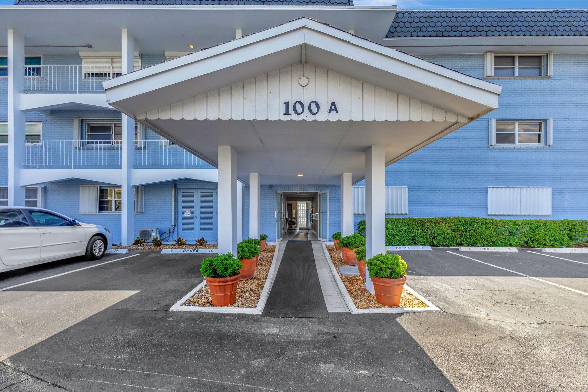 100 Shore Court 210, North Palm Beach, FL 33408 — photo 1 of 56