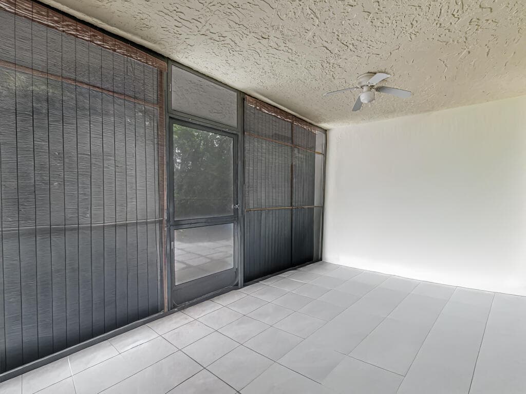 3033 NW 95th Avenue, Coral Springs, FL 33065 — photo 32 of 37