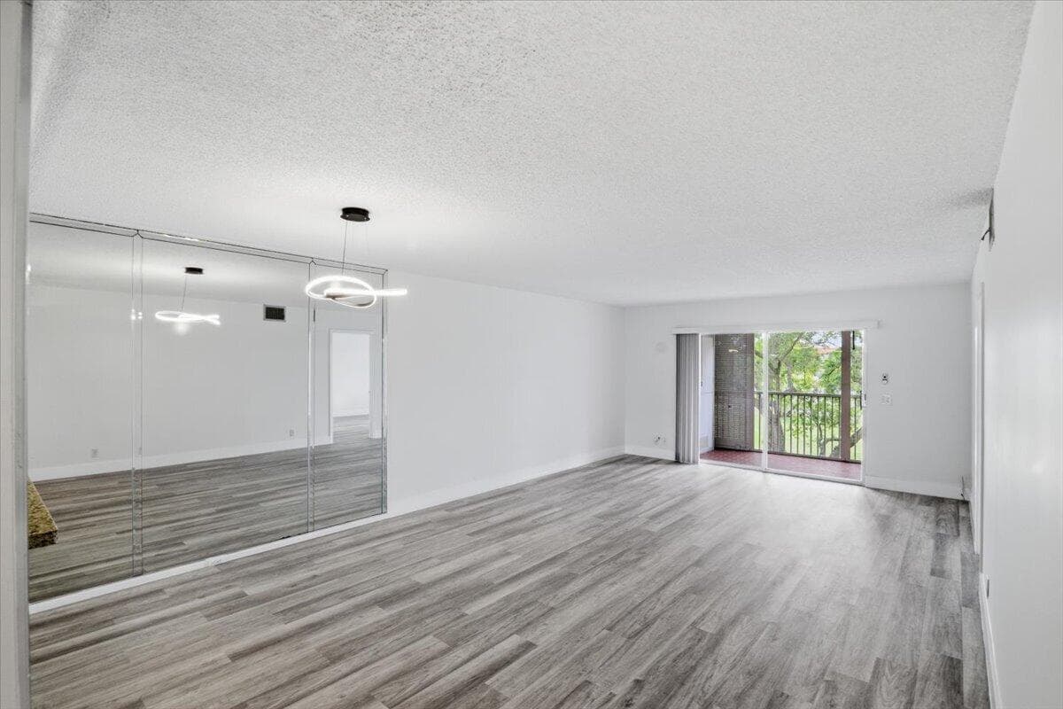 700 SW 128th Avenue 310c, Pembroke Pines, FL 33027 — photo 9 of 38