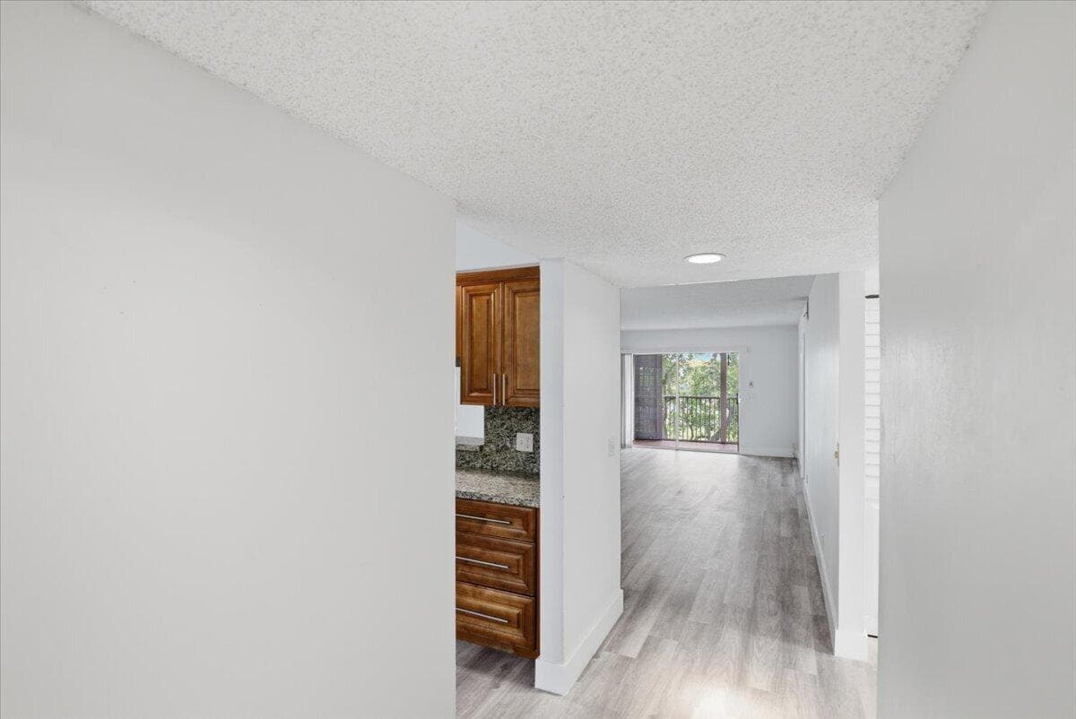 700 SW 128th Avenue 310c, Pembroke Pines, FL 33027 — photo 3 of 38