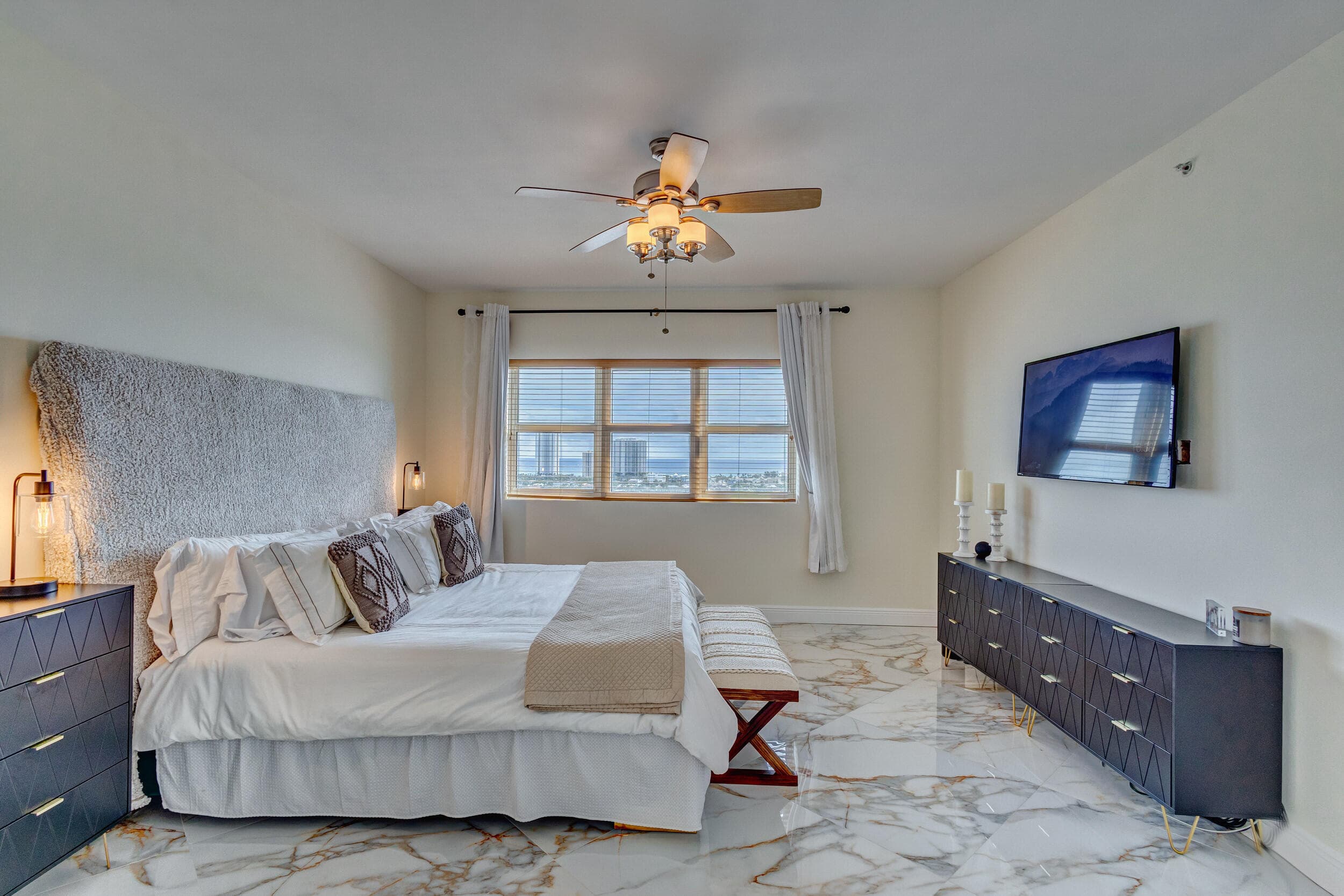 2640 Lake Shore Drive 2014, Riviera Beach, FL 33404 — photo 30 of 97