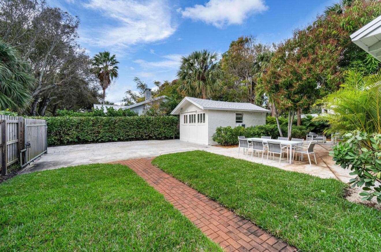 5301 N Flagler Drive, West Palm Beach, FL 33407 — photo 11 of 62