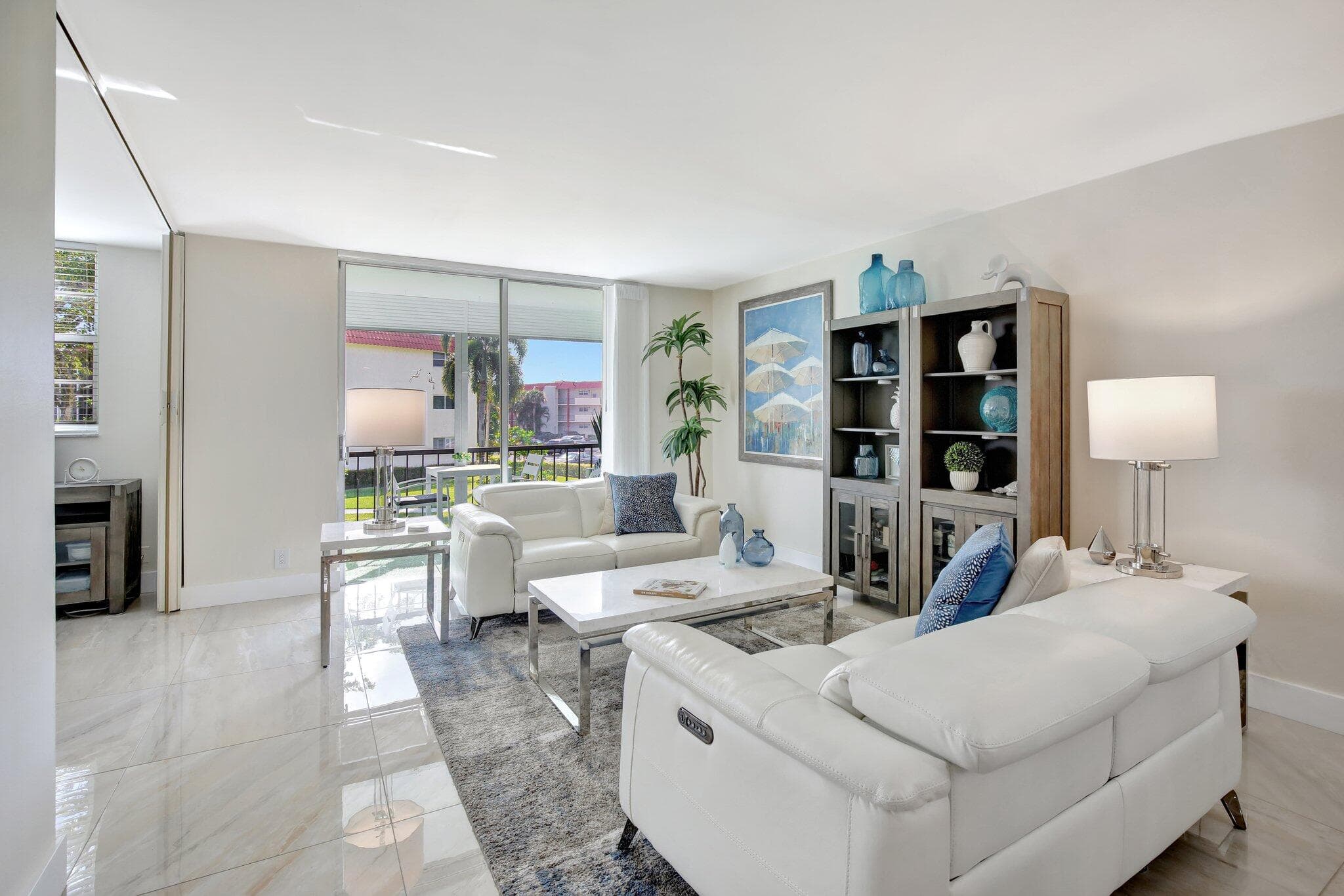 9720 S Hollybrook Lake Drive 204, Pembroke Pines, FL 33025 — photo 1 of 36