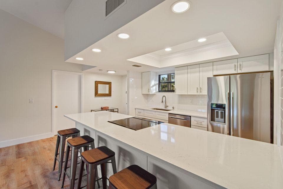 11863 Wimbledon Circle 509, Wellington, FL 33414 — photo 4 of 14