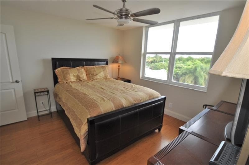4501 NE 21 Avenue 402, Fort Lauderdale, FL 33308 — photo 10 of 18