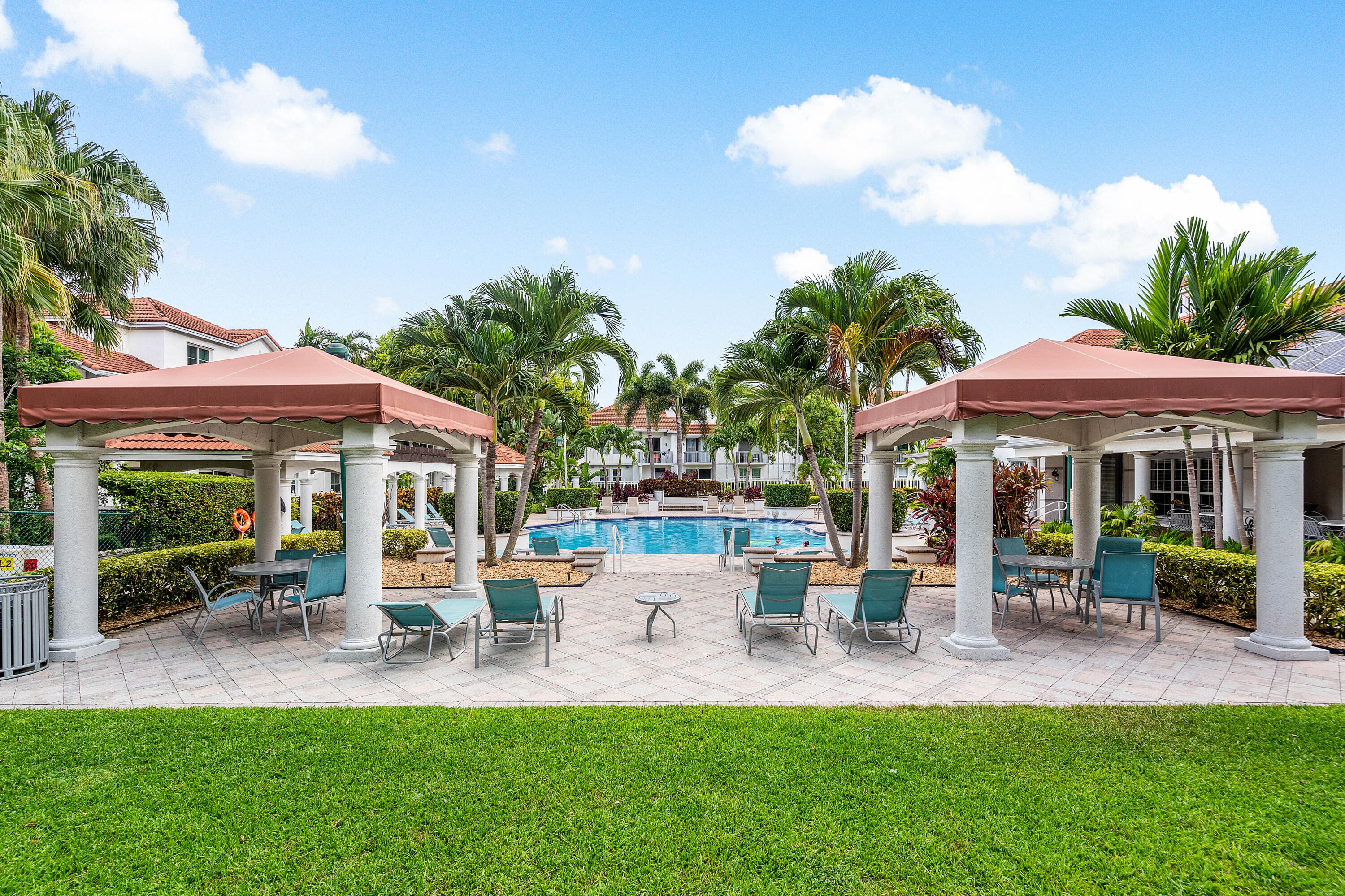 2052 Alta Meadows Lane Apt 2212, Delray Beach, FL 33444 — photo 18 of 32