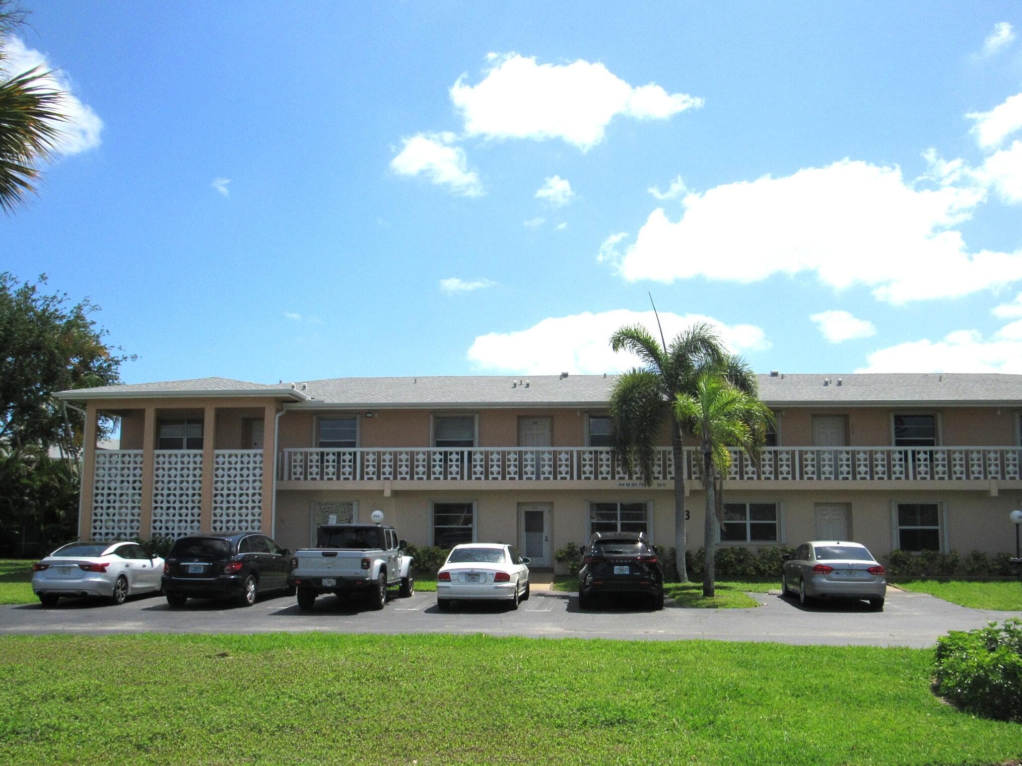 1830 NW 18th Street 201, Delray Beach, FL 33445 — photo 4 of 27