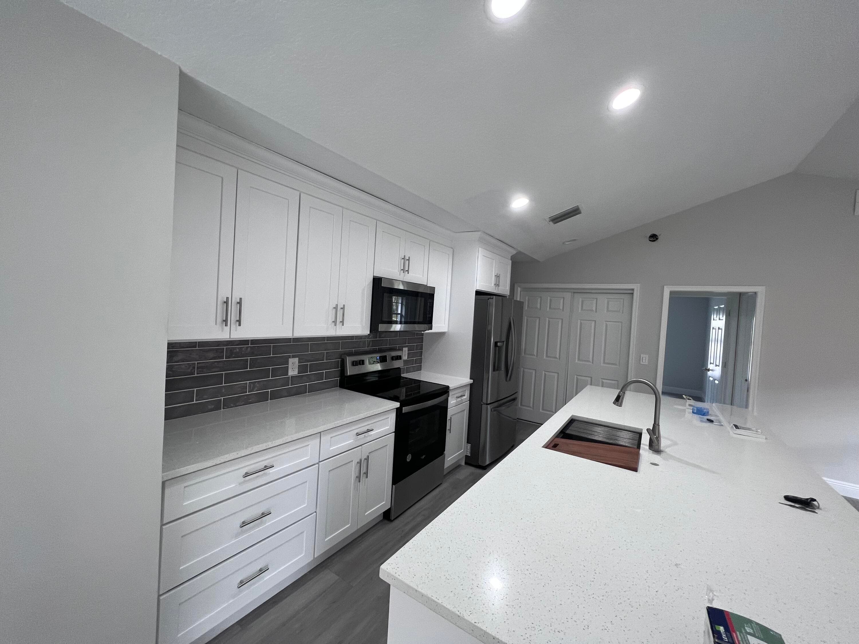 1598 Hawthorne Place, Wellington, FL 33414 — photo 5 of 38