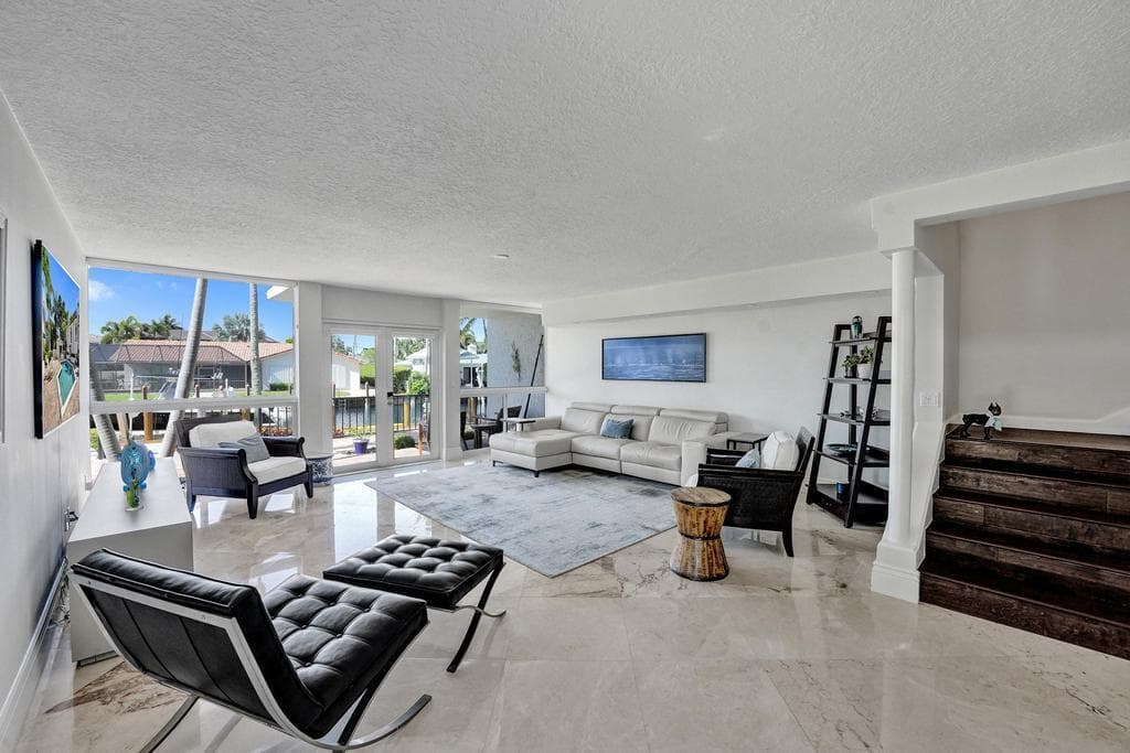 780 Jeffery Street 6, Boca Raton, FL 33487 — photo 5 of 66