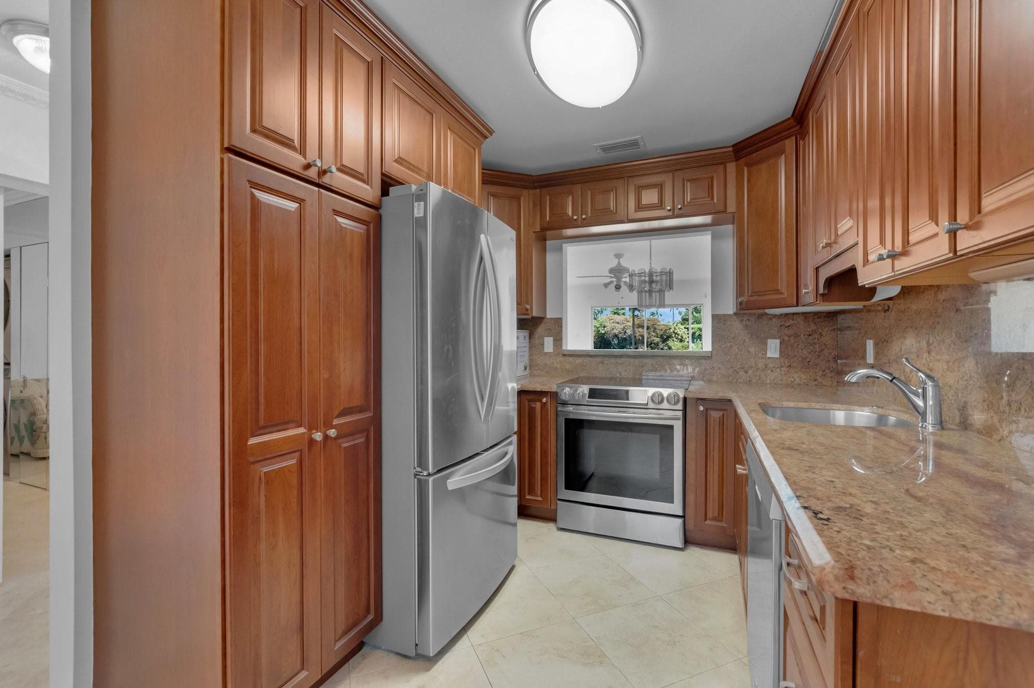 8829 Bella Vista Drive 282, Boca Raton, FL 33433 — photo 12 of 43
