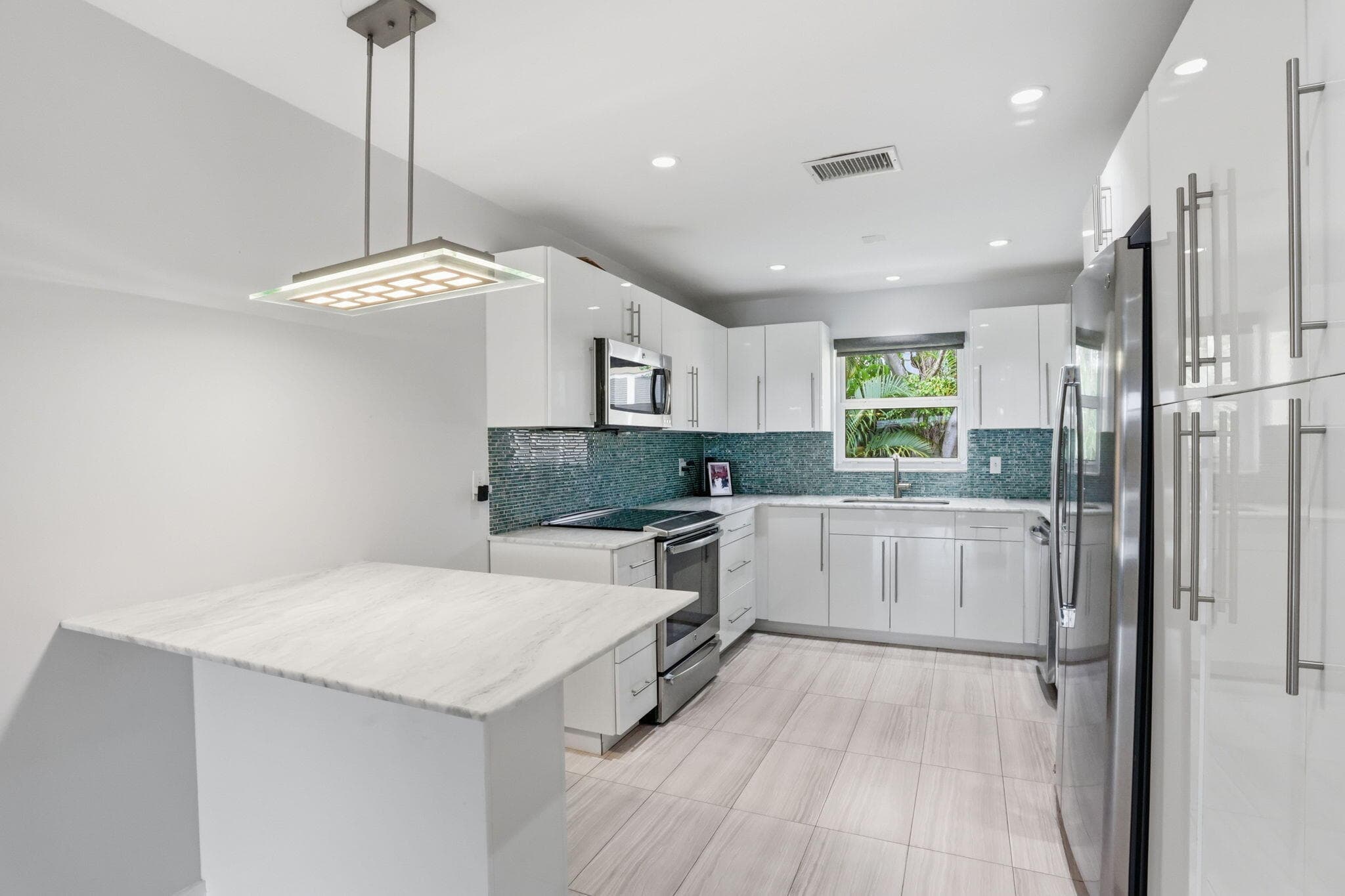 807 NE 1st Street 6w, Delray Beach, FL 33483 — photo 6 of 30